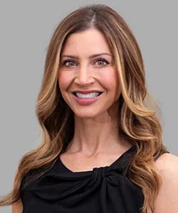 Maggie Holtz